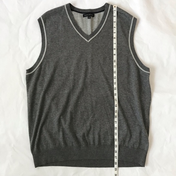 Banana Republic Cotton Silk V Neck Sweater Vest - Picture 8 of 8
